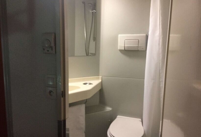 בית מלון כפרי Premiere Classe St Etienne Nord Villars