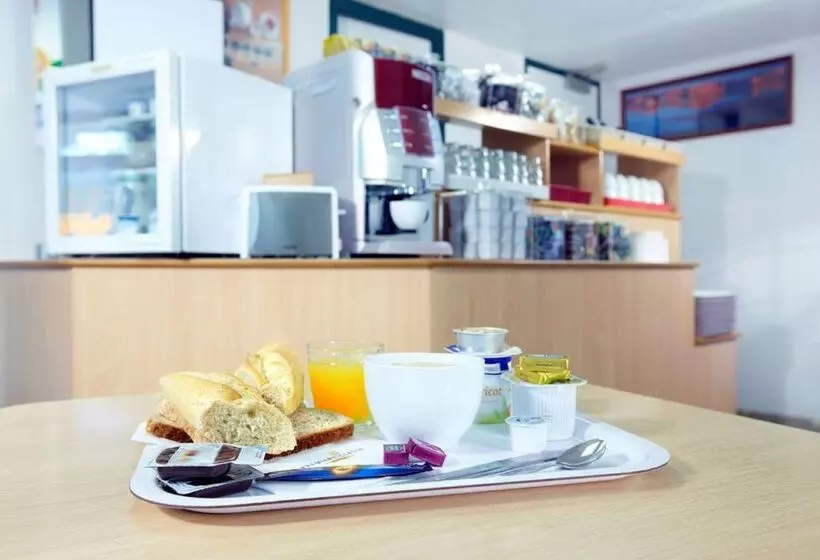 酒店 Premiere Classe Valenciennes Sud Rouvignies