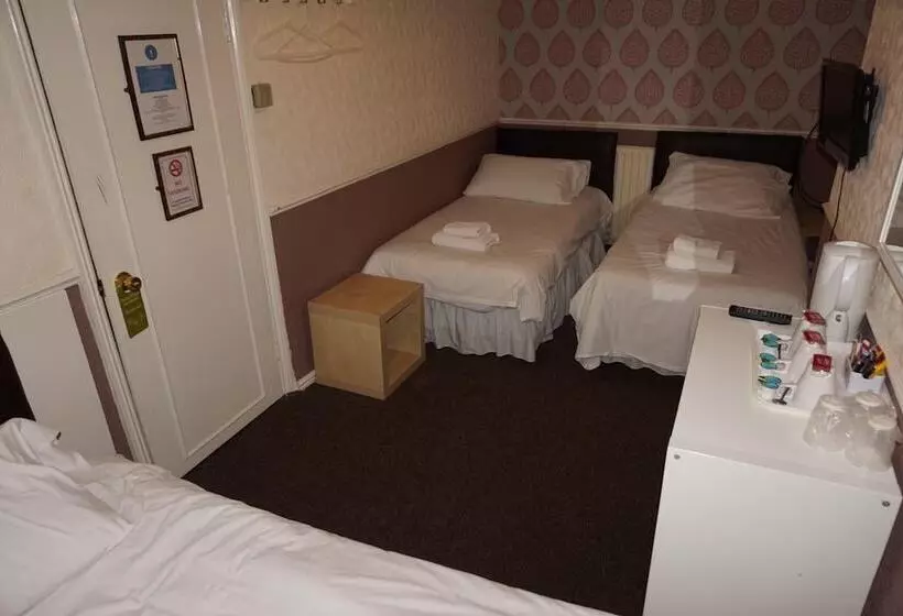 בית מלון כפרי The Butlers