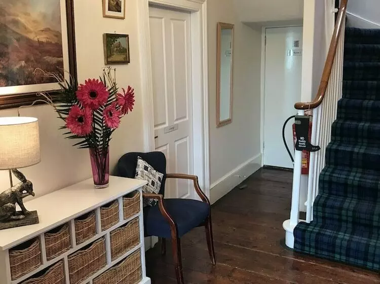 호텔 The Struan Inn Self Catering Lodge