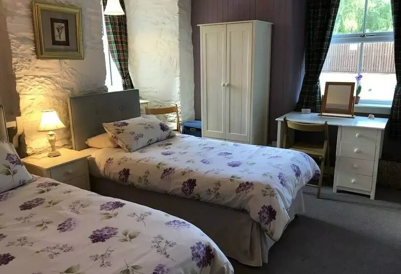 호텔 The Struan Inn Self Catering Lodge