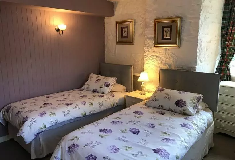 호텔 The Struan Inn Self Catering Lodge