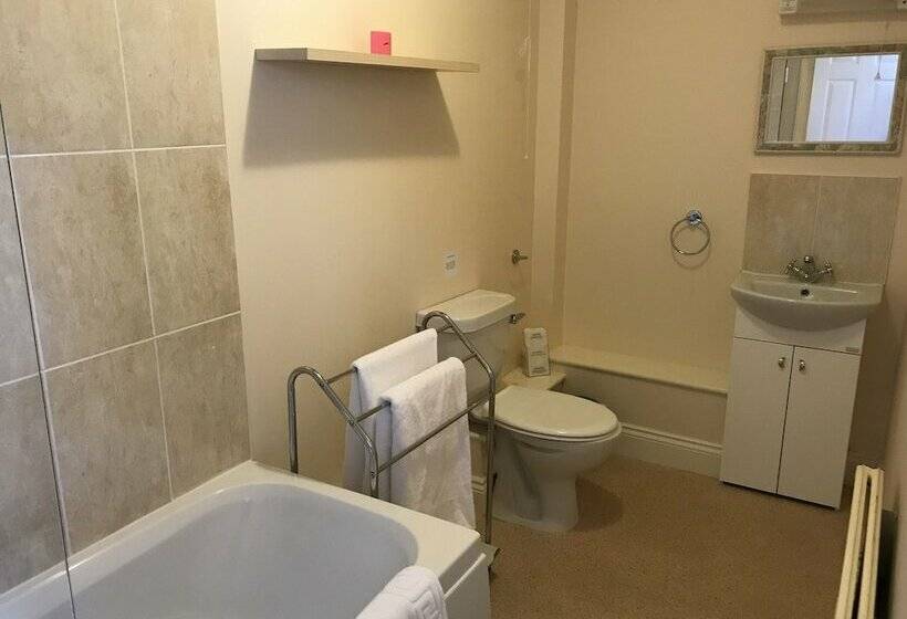 فندق The Struan Inn Self Catering Lodge