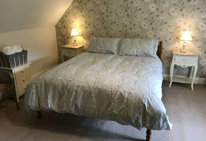 فندق The Struan Inn Self Catering Lodge