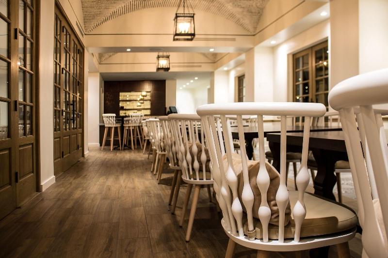 בית מלון כפרי Valencia Santana Row