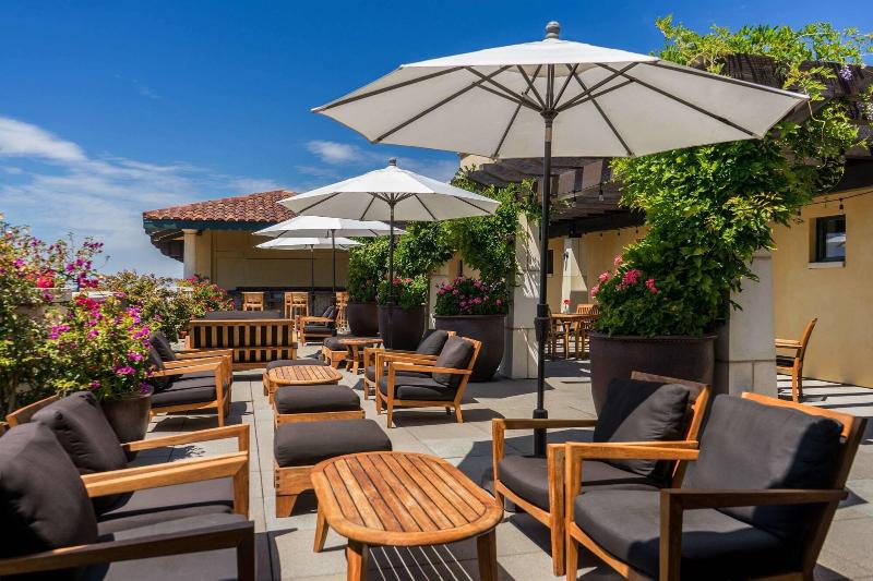 בית מלון כפרי Valencia Santana Row