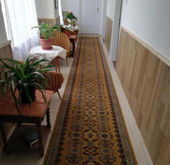 مبيت وإفطار Arany Bárány Vendégfogadó