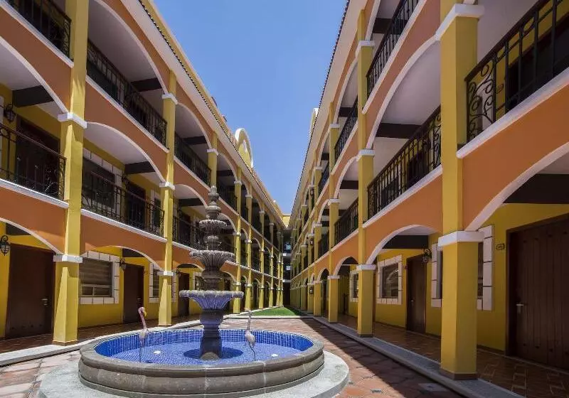 Hotelli Colonial Acopinalco Inn