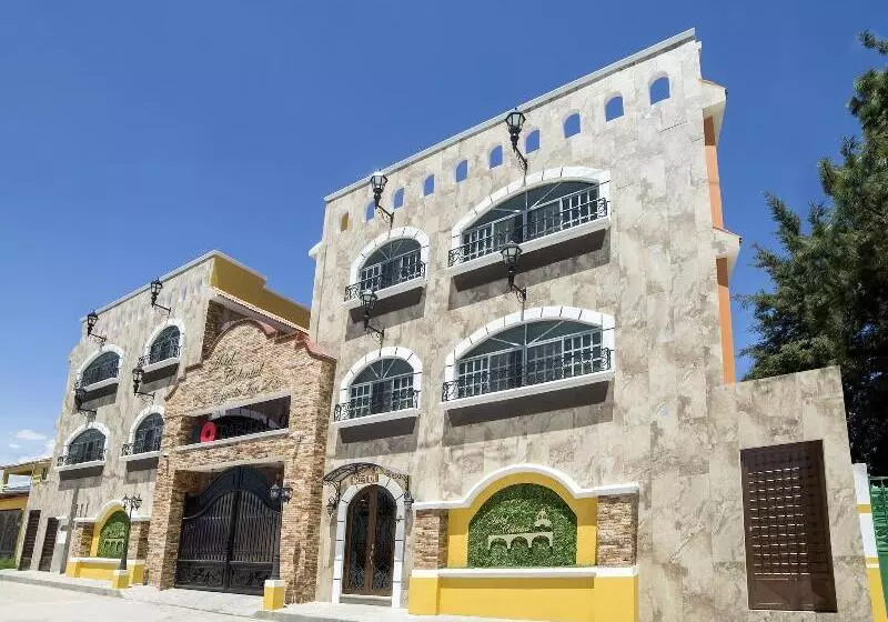 Hotelli Colonial Acopinalco Inn