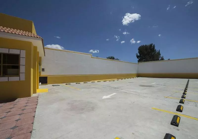 Hotelli Colonial Acopinalco Inn