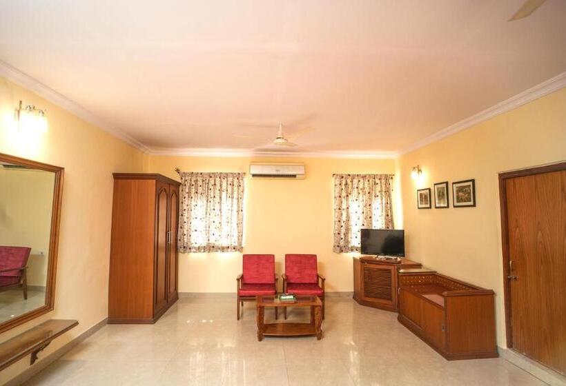 בית מלון כפרי Nilambag Palace