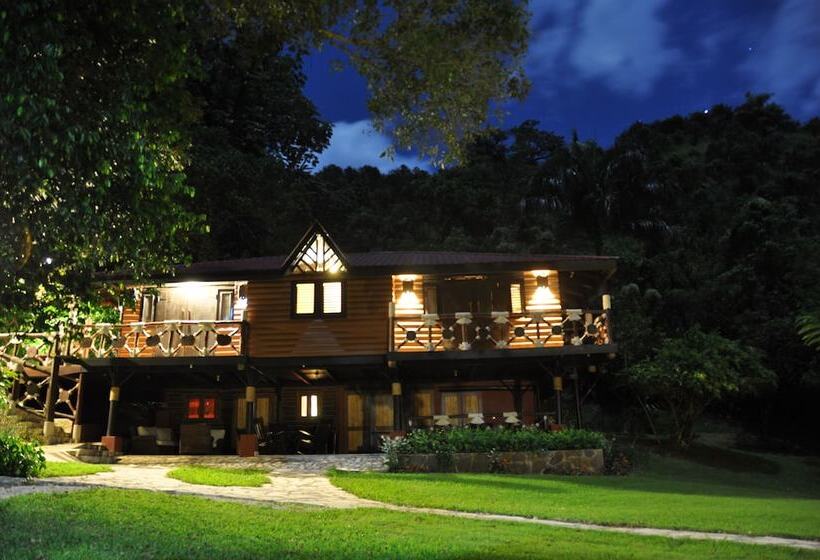 هتل Platon Ecolodge