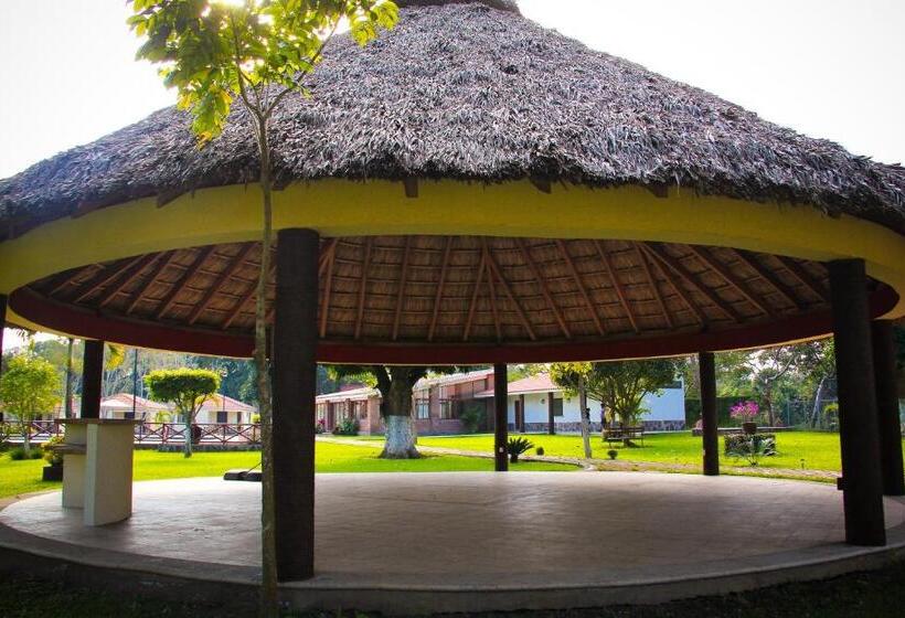 Maju Hotel Campestre & Spa