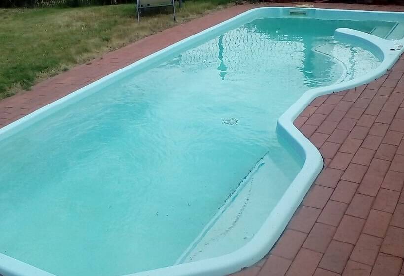 汽车旅馆 Cardigan Lodge