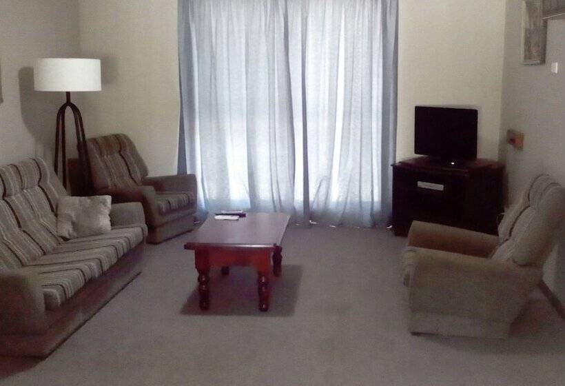 汽车旅馆 Cardigan Lodge