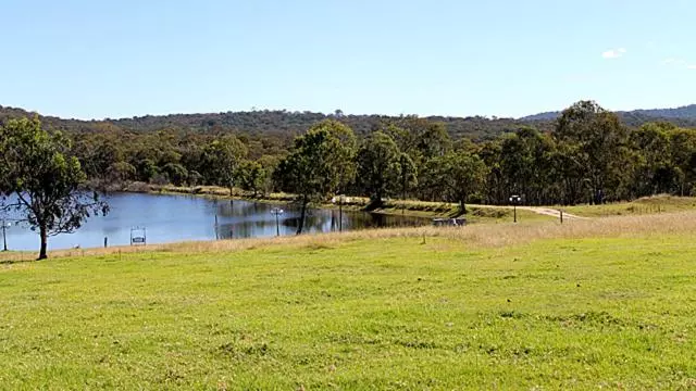 モーテル Cherrabah Resort