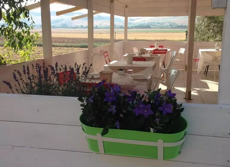 Aamiaismajoitus (B&B) Locanda Villa Naumanni