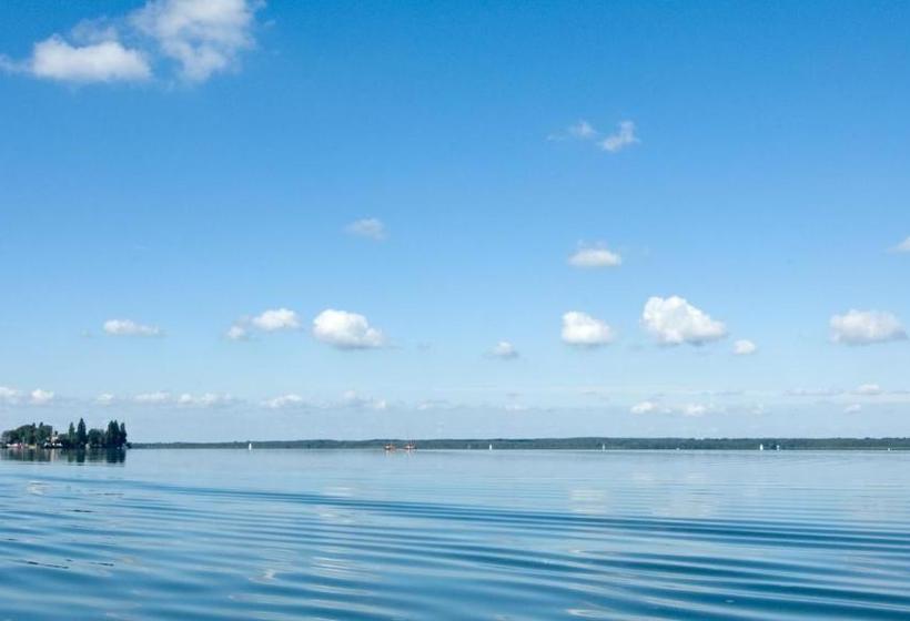 Landsitz Kapellenhöhe, Hotel Garni