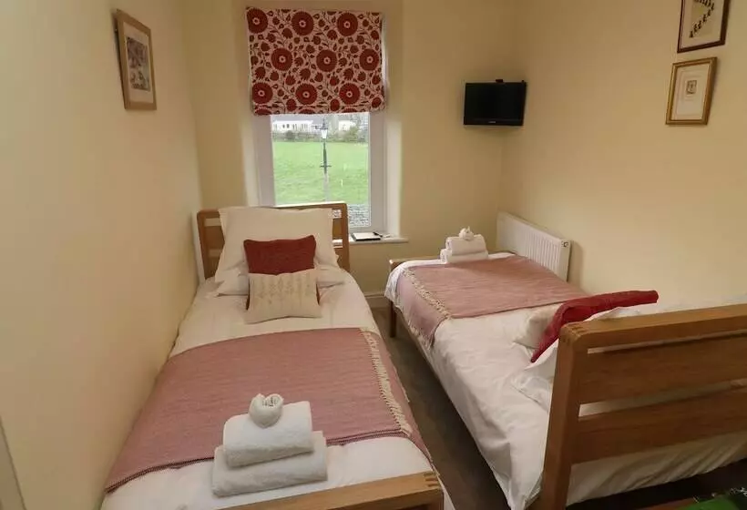 Aamiaismajoitus (B&B) Inglenook Guest House