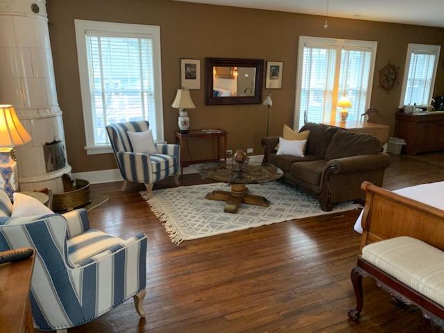 مبيت وإفطار The Inn At Union Pier