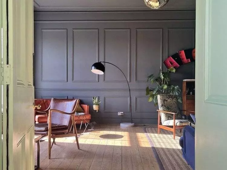 Coed Mawr Hall Bed & Breakfast