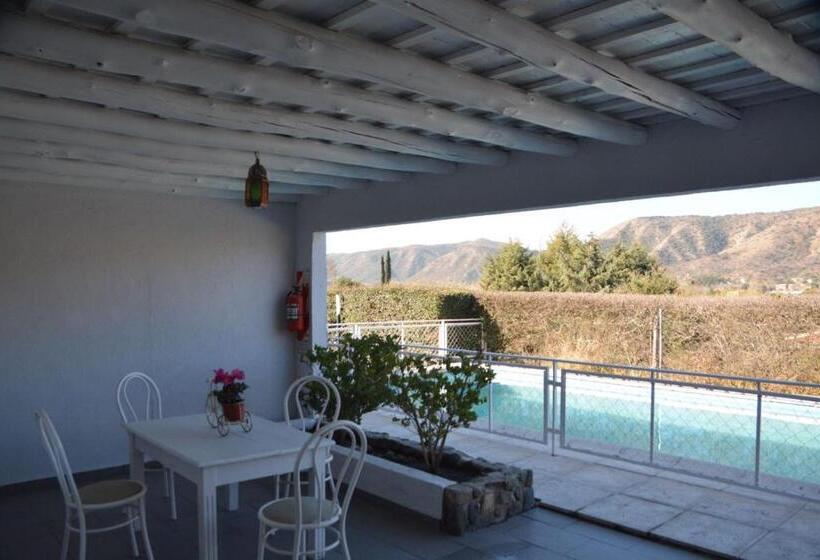 בית מלון כפרי Complejo Riro Namaste