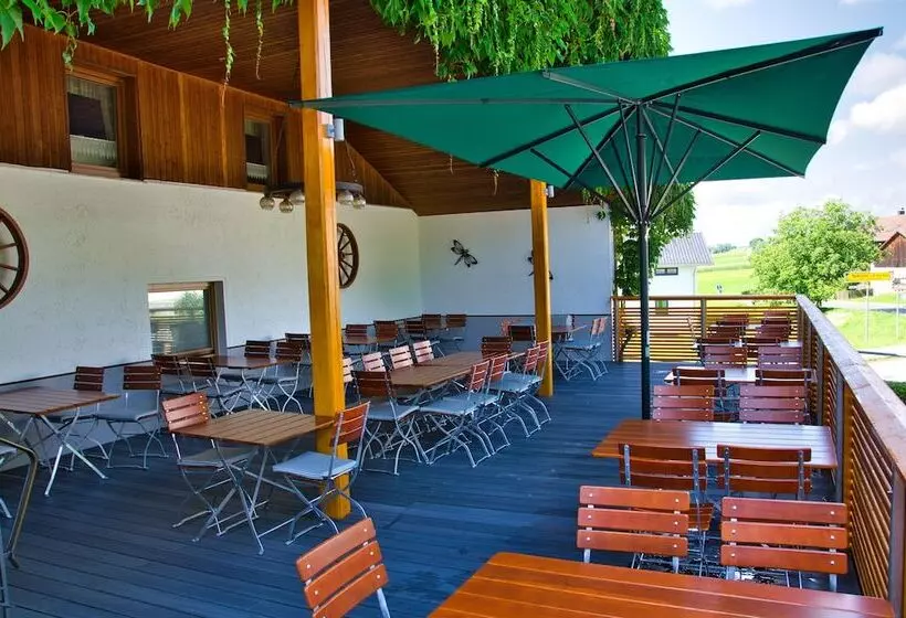 Hotelli Gasthof Altmann