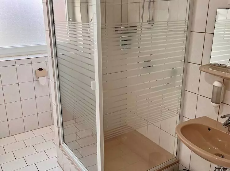 Hotelli Gasthof Altmann