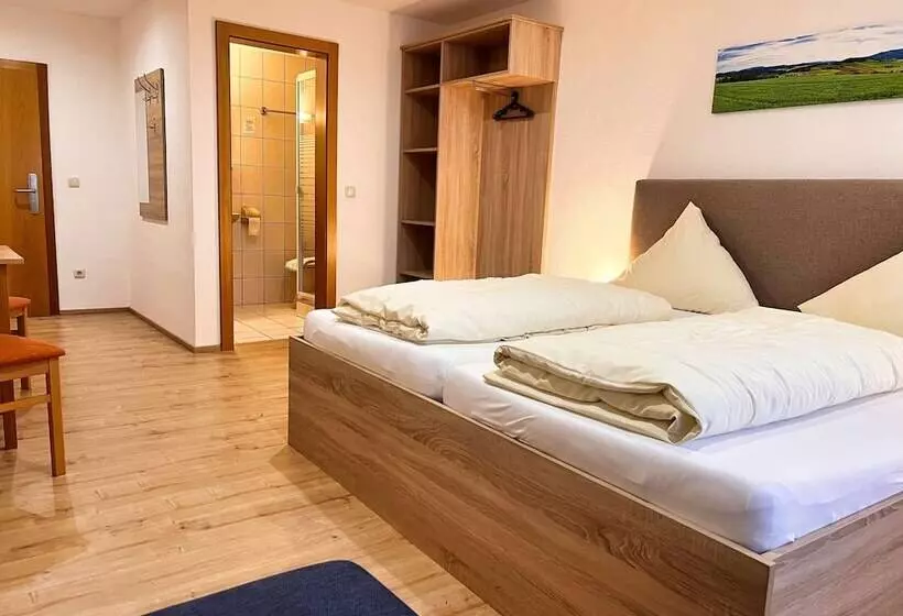 Hotelli Gasthof Altmann