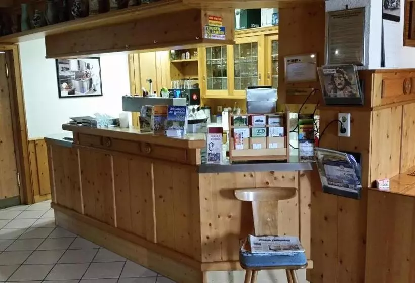 Hotelli Gasthof Zur Frohen Einkehr