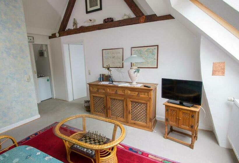 호텔 Zur Post Burg An Der Mosel