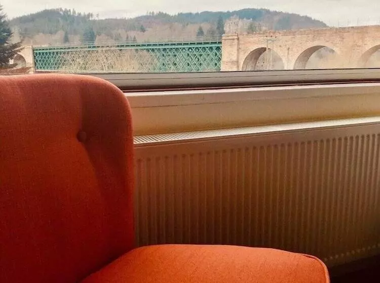 Invershin Hotel Bunkhouse & Bar