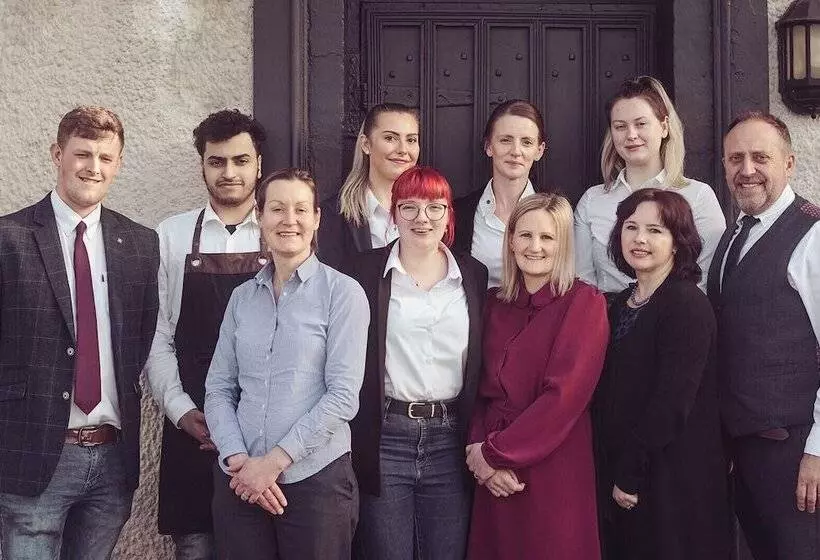 Longlands Inn And Restaurant