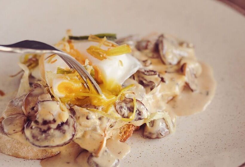 Longlands Inn And Restaurant