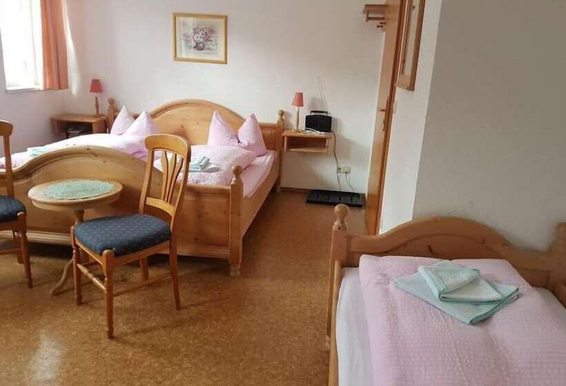 ペンション Gasthaus Und Hotel Peterhänsel