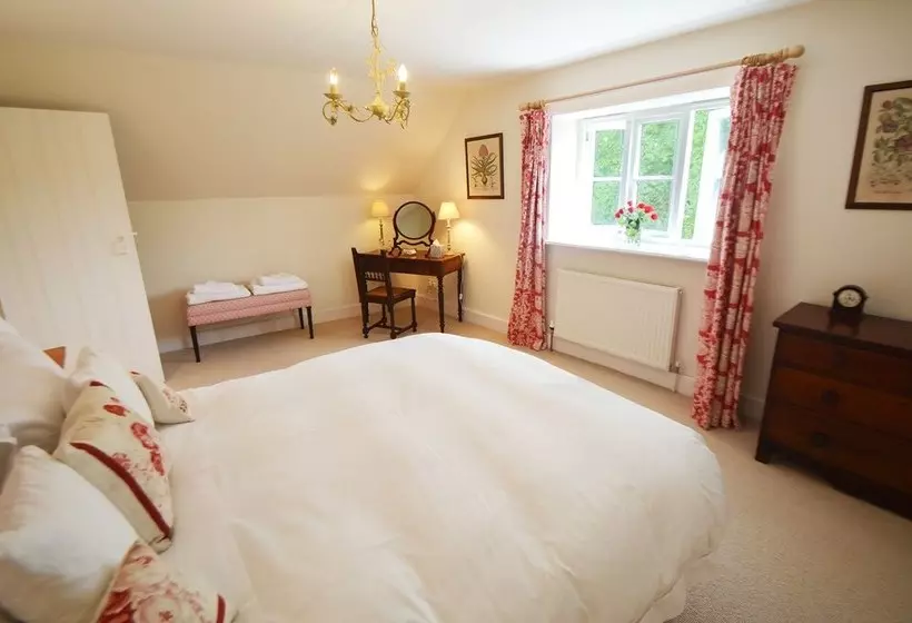 Woodland Cottage