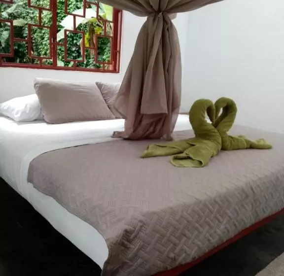 Retkeilymaja Bolita Trails And Lodging