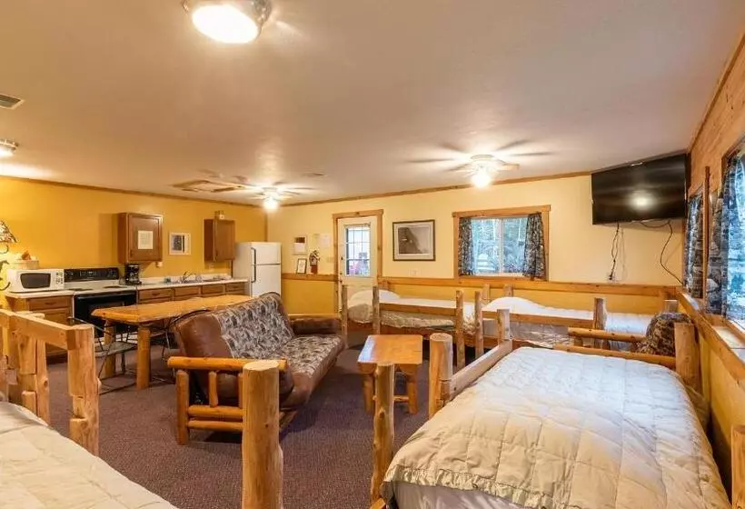 ユースホステル Spur Of The Moment Ranch