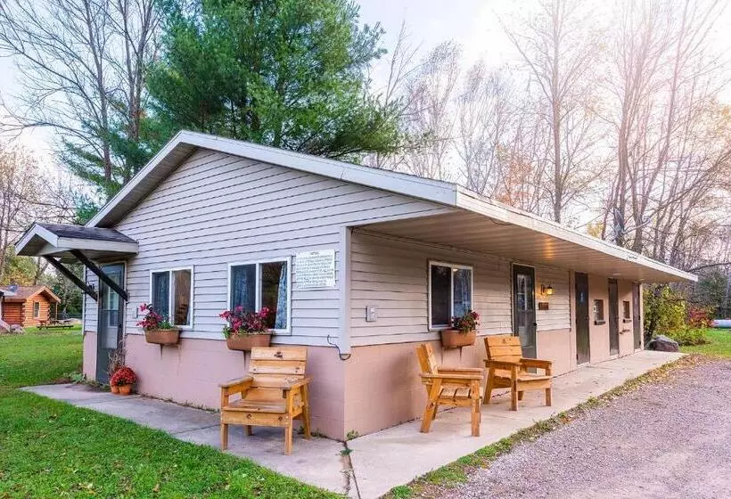 ユースホステル Spur Of The Moment Ranch