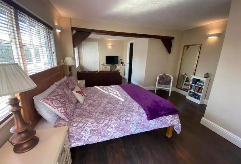 Retkeilymaja The Rose Cottage Inn