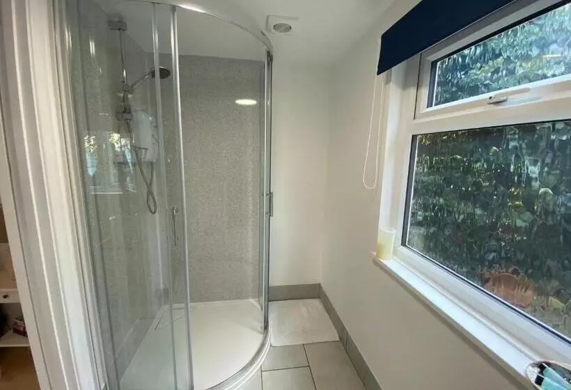 Retkeilymaja The Rose Cottage Inn