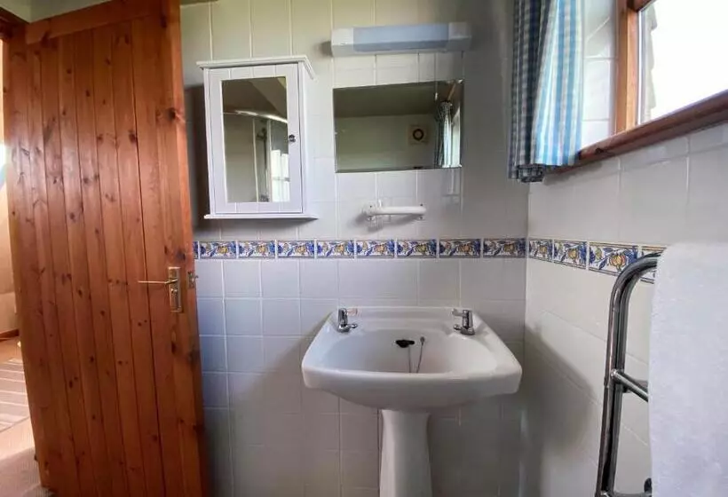 Retkeilymaja The Rose Cottage Inn