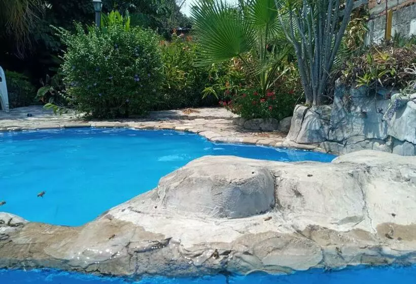 Aamiaismajoitus (B&B) El Jardin Colonial