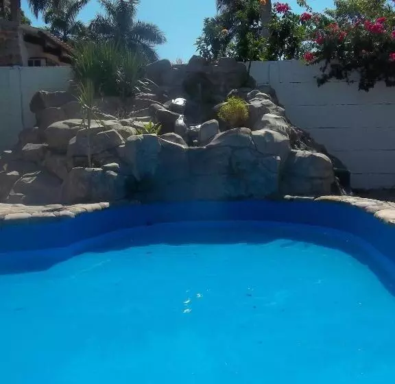 Aamiaismajoitus (B&B) El Jardin Colonial