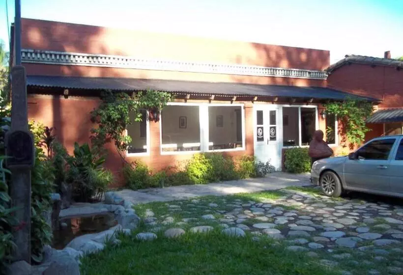 Aamiaismajoitus (B&B) El Jardin Colonial