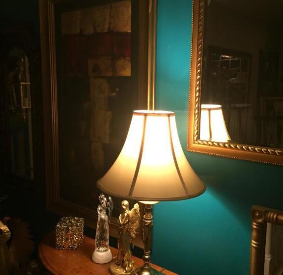 Bed and Breakfast Inn 38 Oak Bluff Circle