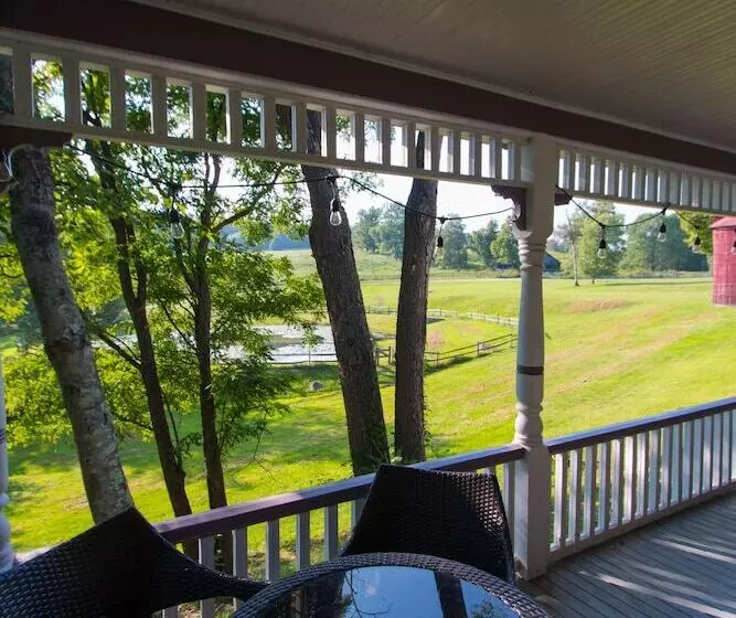 Aamiaismajoitus (B&B) Inn At Tyler Hill