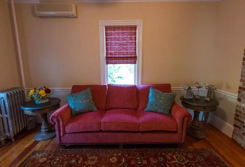 Aamiaismajoitus (B&B) Inn At Tyler Hill