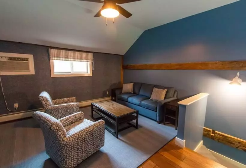 Aamiaismajoitus (B&B) Inn At Tyler Hill