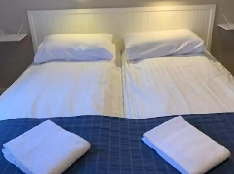 Aamiaismajoitus (B&B) Sälengården